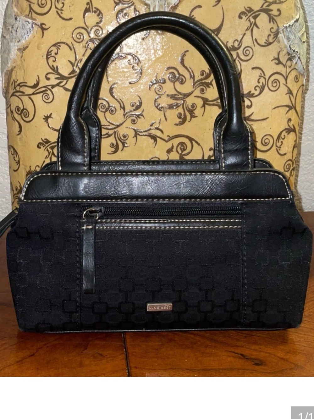 Nine West 1990’s Like New small purse/clutch